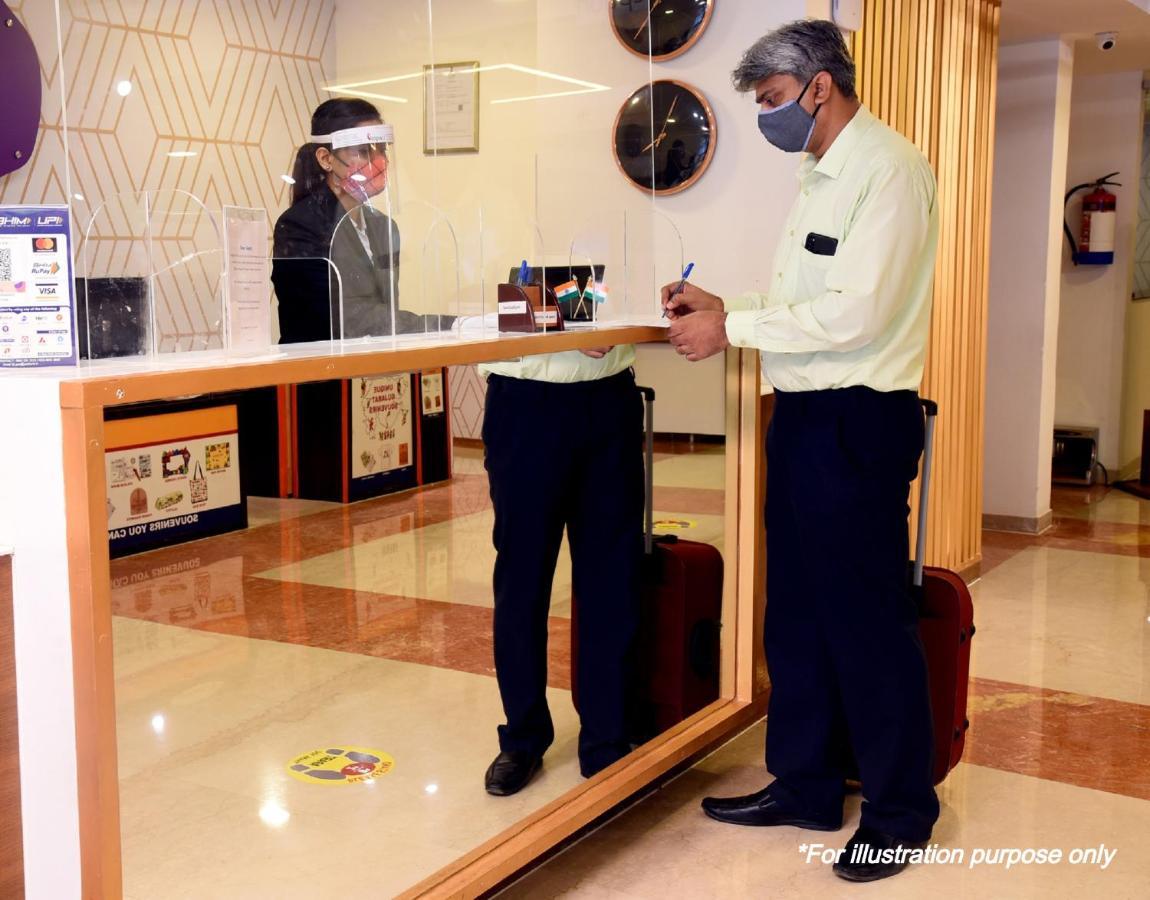Spot On 67119 Hotel Shivam Residency Rampura  Екстер'єр фото
