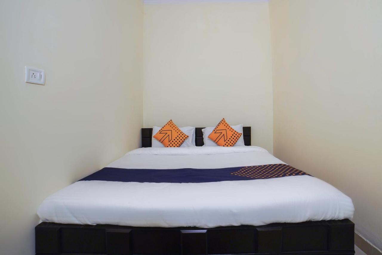 Spot On 67119 Hotel Shivam Residency Rampura  Екстер'єр фото